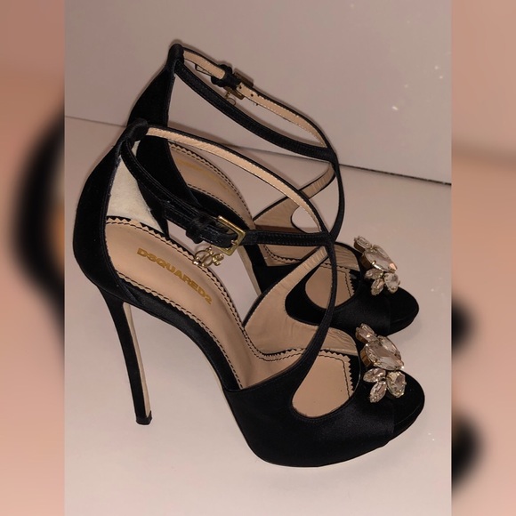 Dsquared 2 crystal embellished black heels - Picture 3 of 3